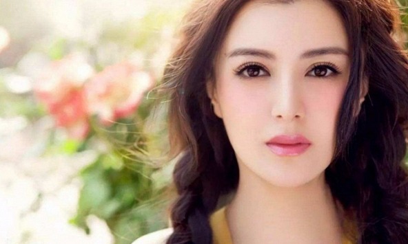 5 nét tướng mặt phụ nữ vượng phu ích tử