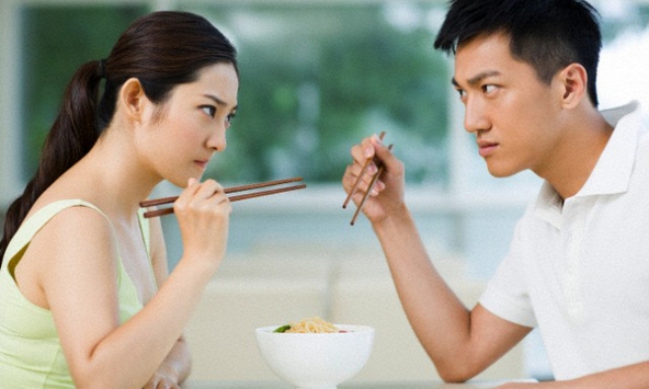 10 câu nói khôn ngoan khi cãi nhau với chồng