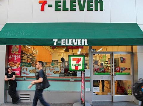 1.000 cửa hàng 7-Eleven sắp bị đóng cửa