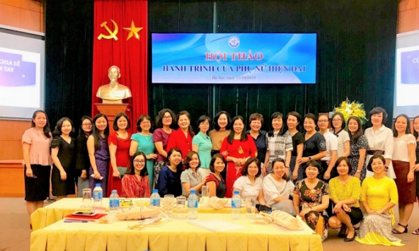 Hội thảo 'Hành trình của Phụ nữ hiện đại'