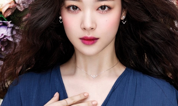 Sulli bị trầm cảm, có nhiều hành động kỳ quặc trước khi qua đời