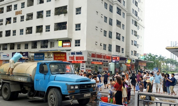 Thủ tướng Nguyễn Xuân Phúc yêu cầu Bộ Công an chỉ đạo khẩn trương điều tra, làm rõ nguyên nhân vụ việc nguồn nước bị ô nhiễm