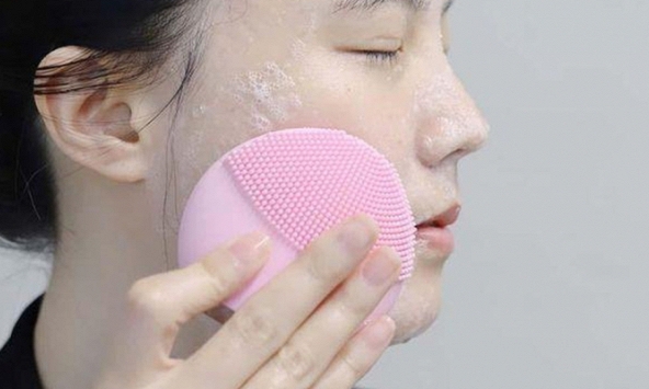 Chọn mua máy rửa mặt giá dưới 5 triệu đồng