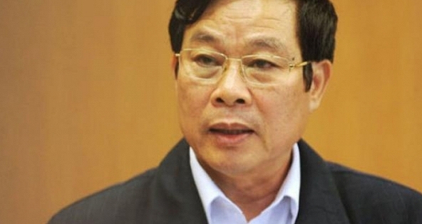 Nhận 3 triệu đô hối lộ, cựu Bộ trưởng Son khai để ngoài ban công