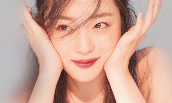 Báo Hàn nghi ngờ Sulli không có ý định quyên sinh