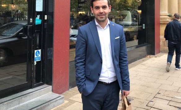 55 ngày kinh hoàng trong xe đông lạnh đến Anh của người đàn ông Syria