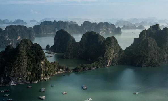 Dừng tăng giá vé tham quan vịnh Hạ Long