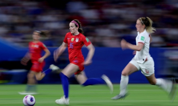 FIFA đầu tư 1 tỷ USD cho bóng đá nữ