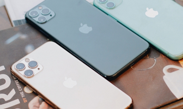 FPT Shop cho khách nhân đôi bảo hành khi đặt trước iPhone 11, 11 Pro, 11 Pro Max chính hãng