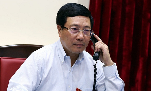 Vụ 39 người chết ở Anh: Bộ trưởng Phạm Bình Minh gửi lời chia buồn với các gia đình nạn nhân qua Twitter