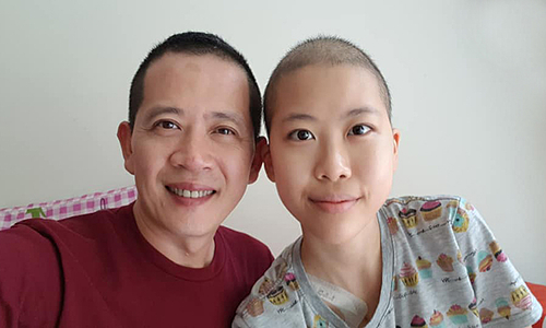 Lễ tang của con gái đạo diễn 'Những ngọn nến trong đêm' tổ chức tại Hà Nội