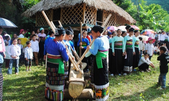 Tin sớm 5/11/2019: Người Thái ở Mai Châu (Hòa Bình) mừng lúa mới