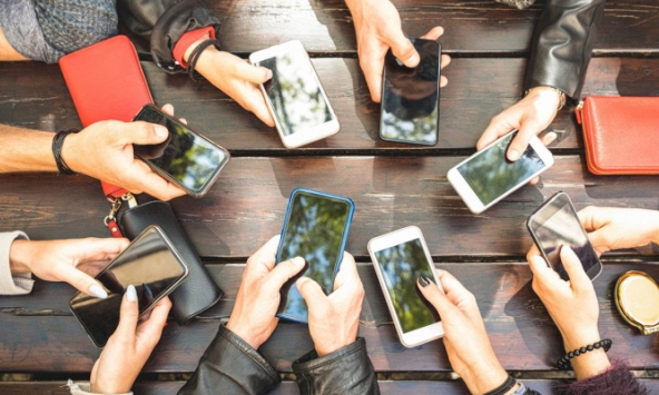 Việt Nam có khoảng 4,5 triệu thiết bị di động bị làm giả mỗi năm