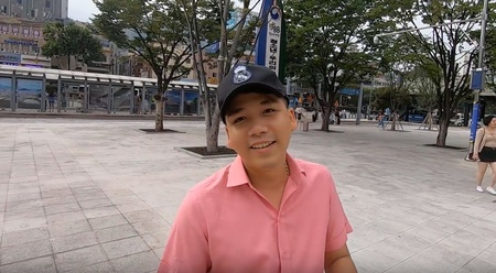 Khoa Pug âm thầm giải thích cho hàng loạt vlog gây tranh cãi ở Nhật