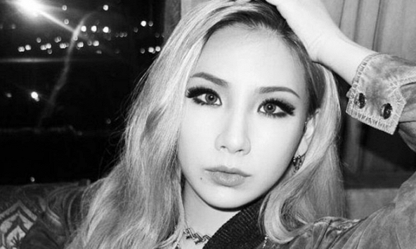 Nữ ca sĩ CL rời YG Entertainment sau 13 năm gắn bó