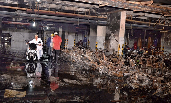 Bô Xây dựng nghiên cứu đề xuất cấm gửi xe dưới hầm chung cư tránh cháy nổ