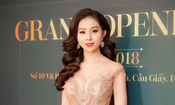 Nguyễn Hoài Thương - nữ Phó giám đốc xinh đẹp TPBank vừa bị khởi tố là ai?