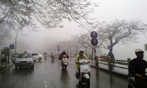 Hà Nội lại trở rét, nhiệt độ giảm sâu