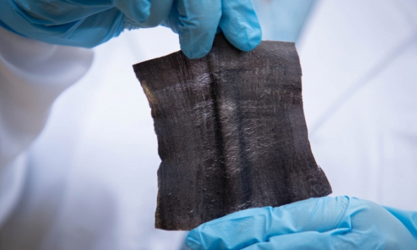 Kỹ thuật in laser sản xuất vải số hoá chống thấm nước trong vài phút