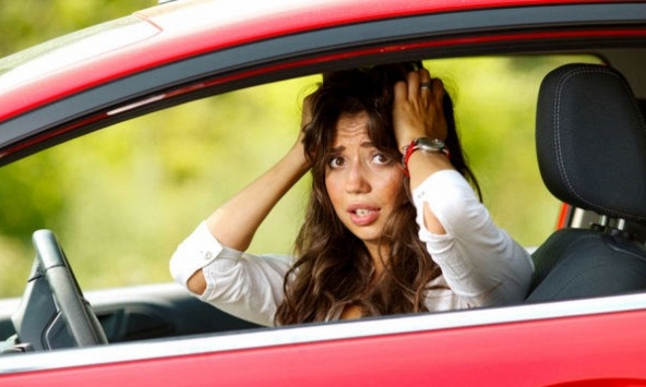 Giảng viên dạy lái xe chia sẻ 5 nguyên tắc để không trở thành 'xe điên'