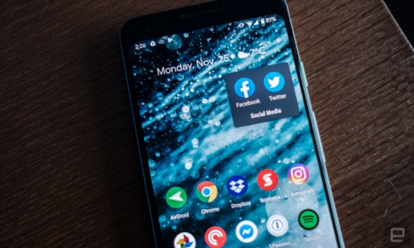 Thông tin cá nhân bị đánh cắp khi truy cập ứng dụng qua Facebook, Twitter