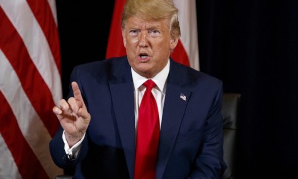 Tổng thống Donald Trump phê chuẩn Đạo luật Dân chủ và Nhân quyền Hồng Kông