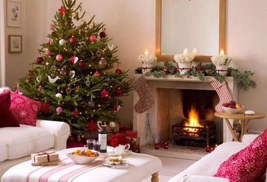 Trang trí phòng khách ấm cúng đón Noel