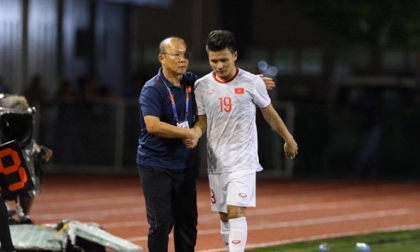 Quang Hải bị rách cơ đùi, có khả năng chia tay SEA Games 2019