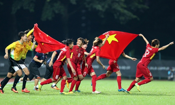 Họ vẫn đang đổ máu và nước mắt để bảo vệ ngôi vô địch đấy thôi!