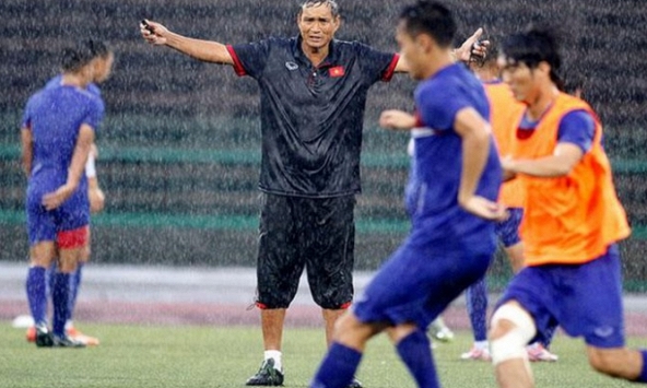 Họ gọi thầy Chung là bố!