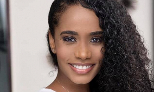 Cô gái với giọng hát 'khủng' giành vương miện Hoa hậu thế giới là ai? 