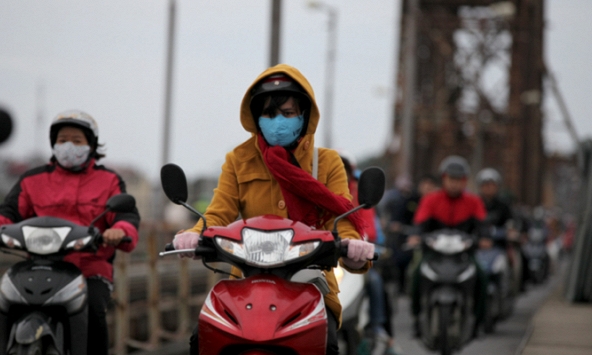 Không khí lạnh tràn về, miền Bắc mưa rét cuối ngày