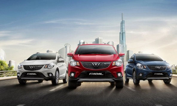 Vingroup gây sốc khi tặng luôn ô tô Vinfast cho người mua nhà