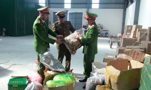 Liên tiếp bắt giữ số lượng lớn thực phẩm bẩn tại Thanh Hóa