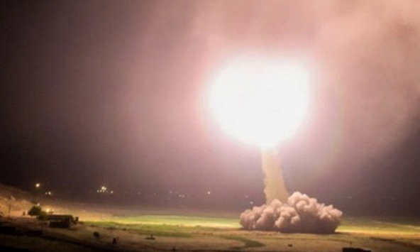 Iran chính thức bắn tên lửa vào căn cứ quân sự của Mỹ để báo thù cho chỉ huy