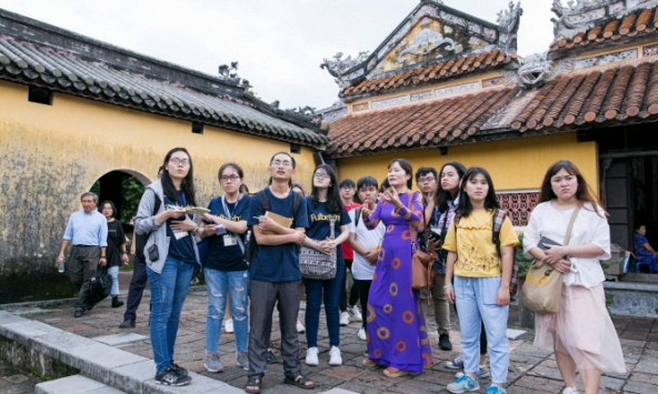 Cuộc đời này không phải toàn chuyện xấu xa, và cây táo vẫn nở hoa...