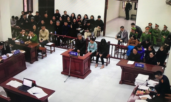 Xét xử vụ gây tử vong cho bé trai ở trường Gateway