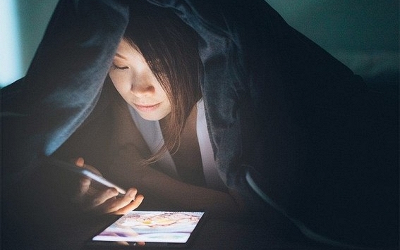 Gia đình thời “lên mạng”