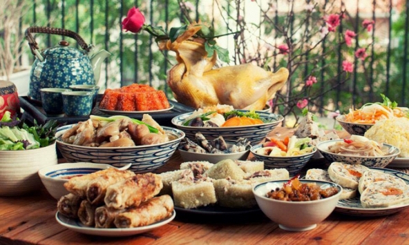 Giời ơi, truyền thống hay chuyện cỗ Tết làm gì?