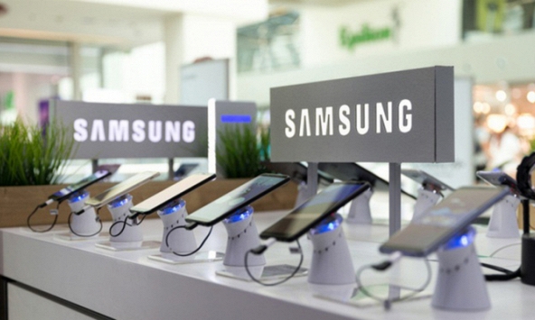 Sau Apple, Samsung tạm đóng cửa hàng lớn nhất tại Trung Quốc
