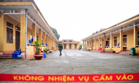 Bên trong khu vực cách ly công dân Việt Nam trở về từ Trung Quốc