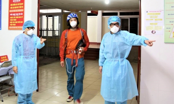 Cách ly phượt thủ Trung Quốc thuê nhà nghỉ để lưu trú