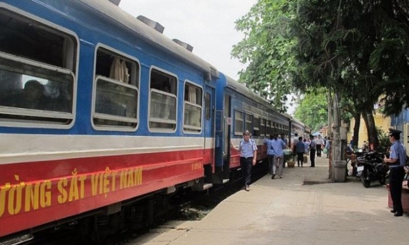 Giảm 12-18% giá vé giường nằm tàu Thống Nhất SE19