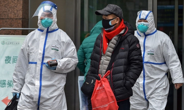 Vì sao nữ giới ít có khả năng nhiễm corona hơn nam giới?