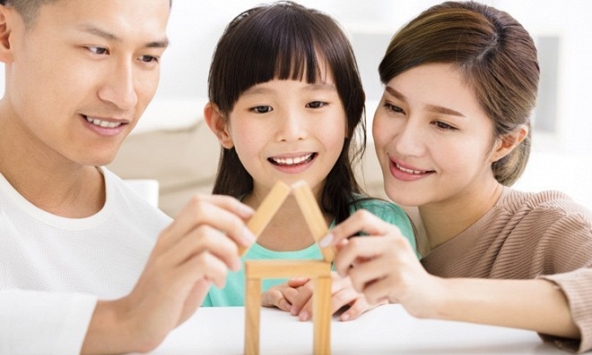 Liệu có người phụ nữ vừa quảng giao xã hội lại vừa 'tề gia nội trợ' hướng vào gia đình hay không?