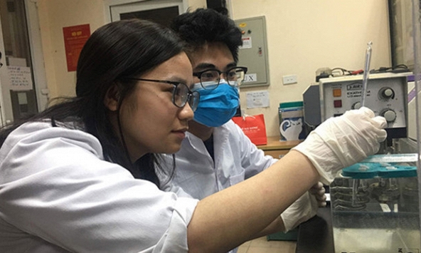 Việt Nam tiến hành thử nghiệm thuốc điều trị virus corona