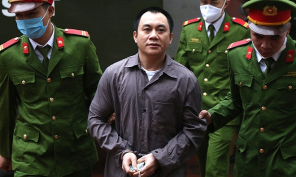 Vụ container đâm Innova lùi trên cao tốc làm 5 người chết: Tài xế container không thừa nhận tội