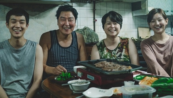 Parasite 'oanh tạc' phòng vé, trở thành 1 trong 10 bộ phim ản khách nhất Bắc Mỹ