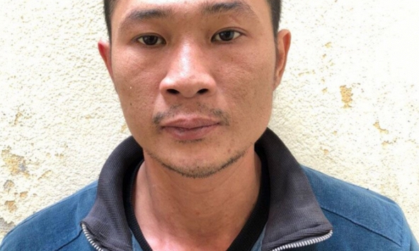 Bắt đối tượng 'tiếp tế' ma túy cho bạn nghiện trong phòng tạm giam