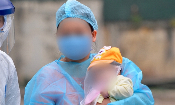 Cháu bé 3 tháng tuổi nhiễm virus covid-19 đã chính thức xuất viện